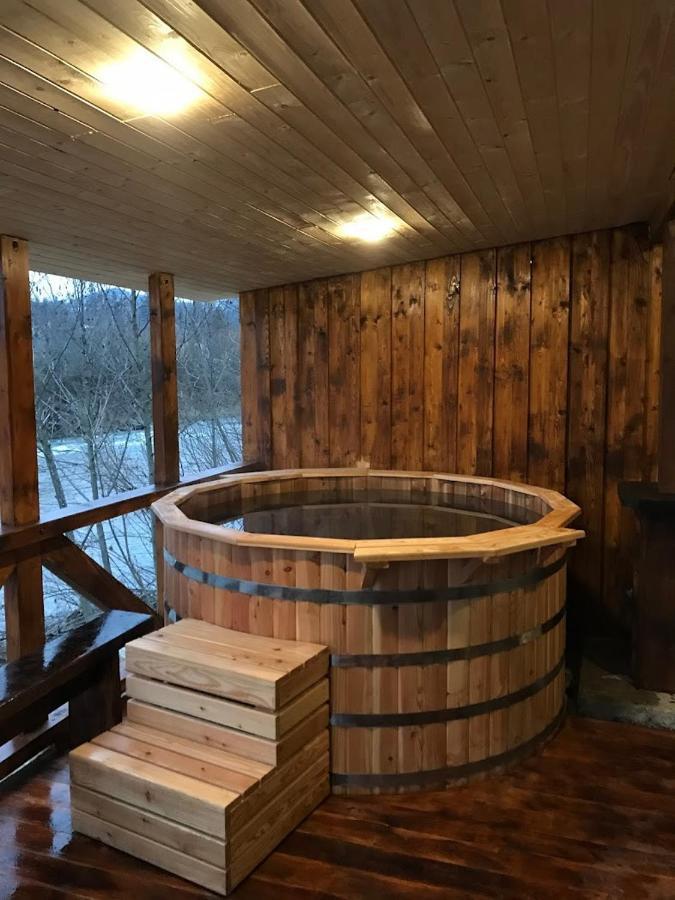 Кам'Яний Двір Mykulytjyn Exteriör bild